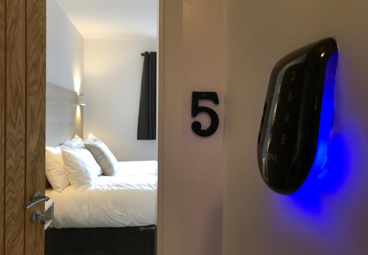 Mcnaughton Guestrooms Ballymena Exterior photo